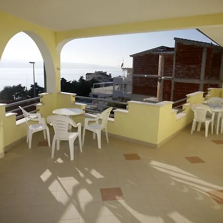 Apartments Rubic Omis Room photo